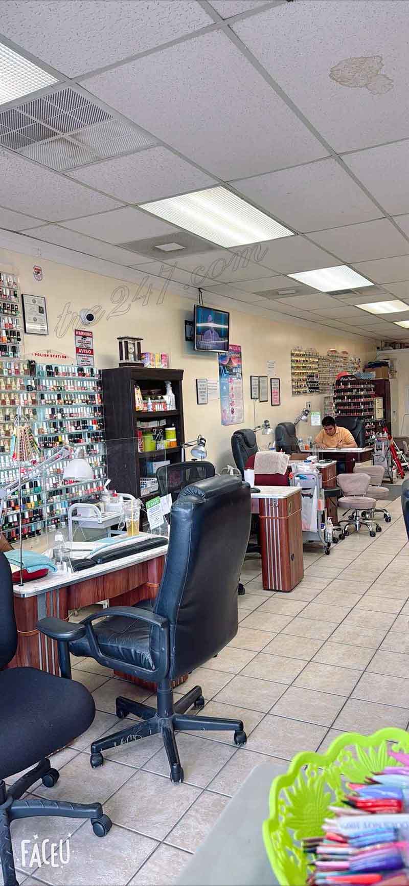 Bán tiệm nail tại Houston, Texas
