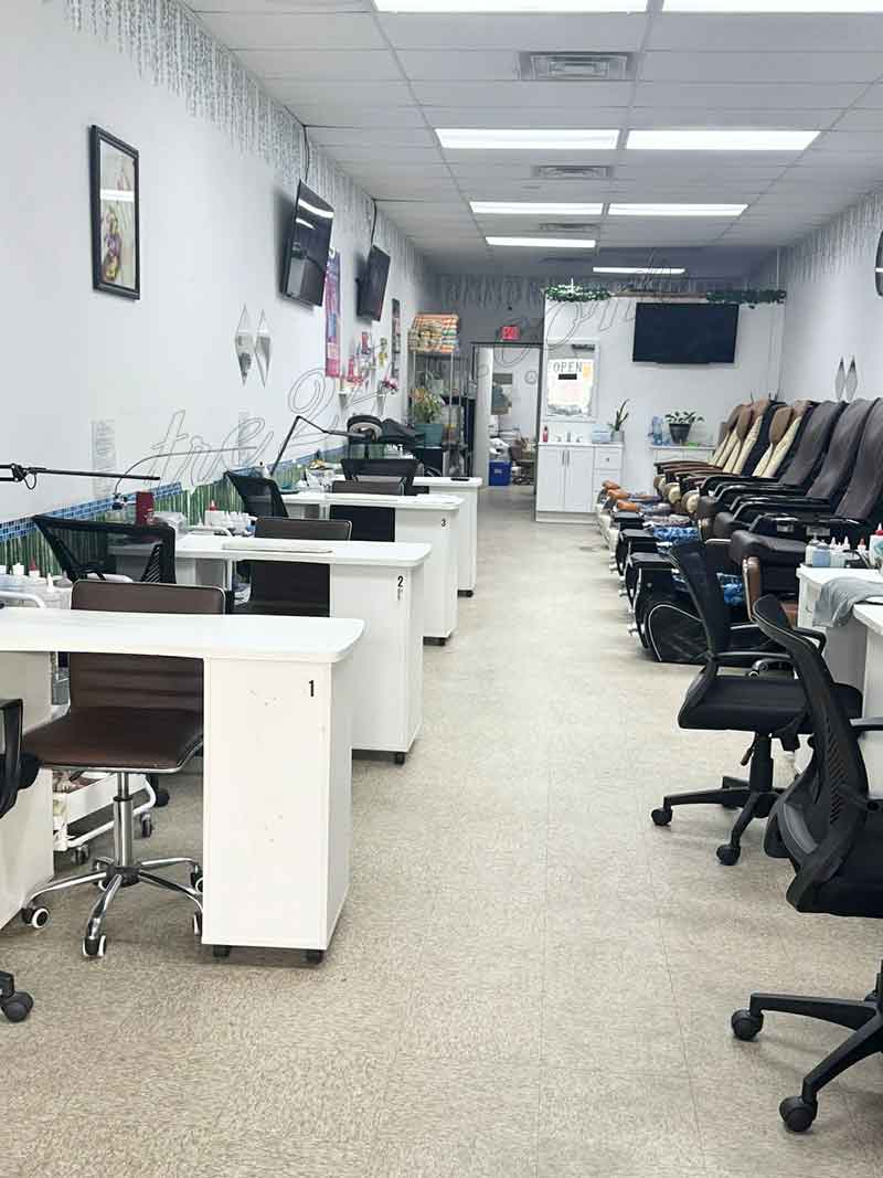 Cần sang tiệm nail tại Texas tại Houston, Texas