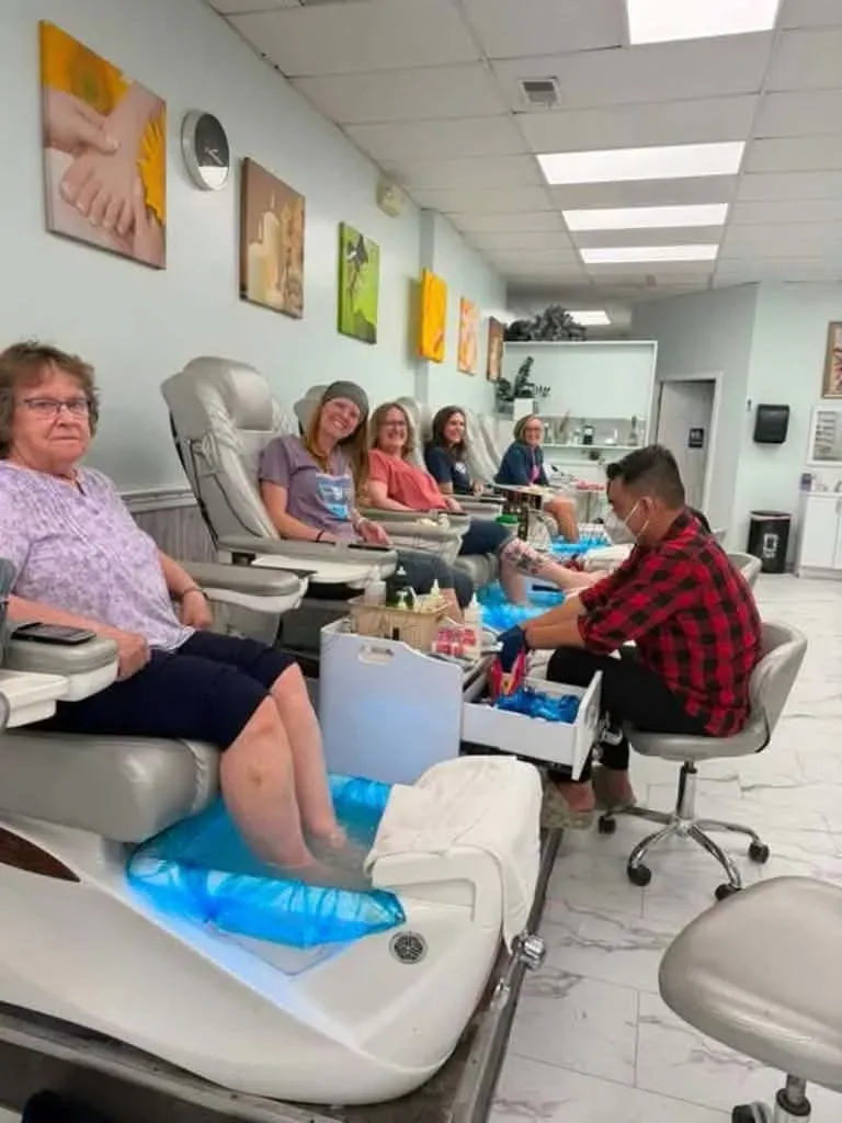 SANG GẤP TIỆM NAIL MARYLAND – GIÁ CHỈ $50k, CÒN THƯƠNG LƯỢNG! tại... tại Hagerstown, Maryland - hình 5