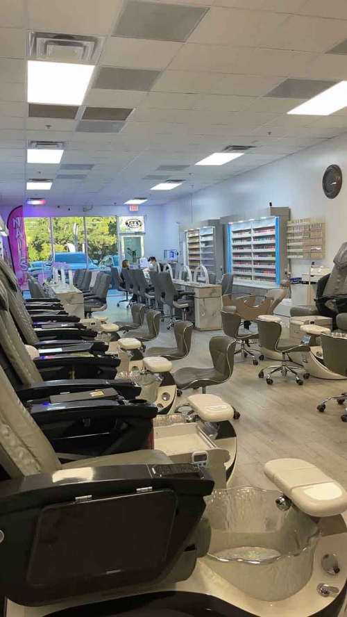 Sang Tiệm Nails Tại Lake Nona, Orlando, Florida - hình 2