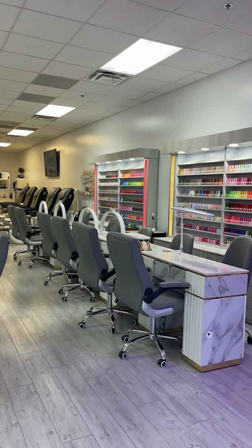 Sang Tiệm Nails Tại Lake Nona, Orlando, Florida - hình 3